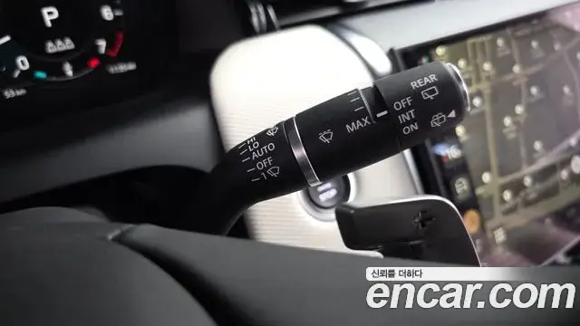 Land Rover Discovery Sport 2024 — Şəkil 3/33