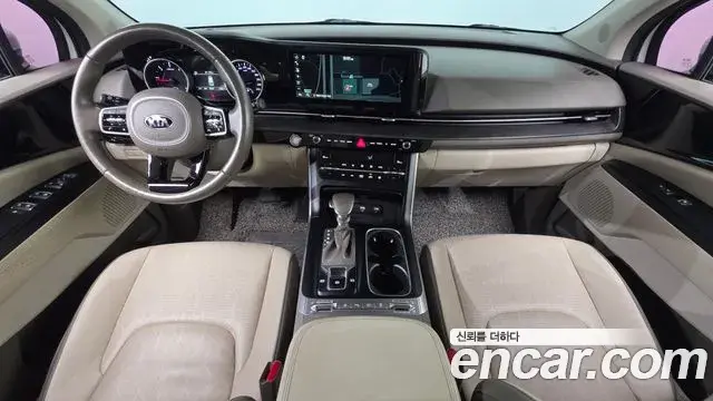 Kia Carnival 2021 — Фото 7/20