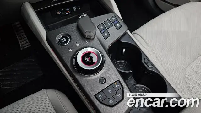 Kia Sportage 2025 — Photo 19/20