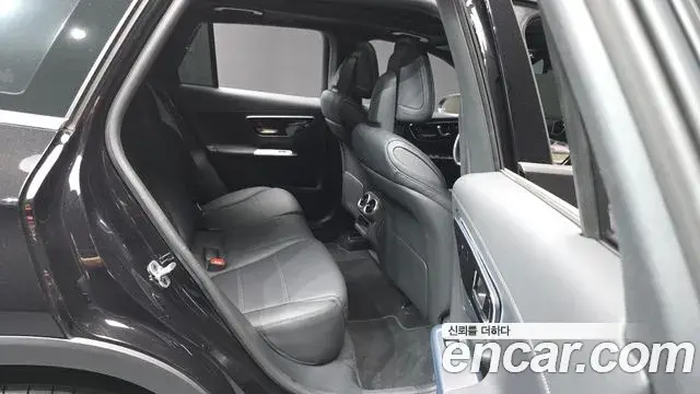 Mercedes-Benz GLC-Class 2024 — ფოტო 4/20