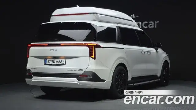 Kia Carnival 2025 — Фото 2/20