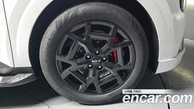 Kia Carnival 2025 — ფოტო 27/39