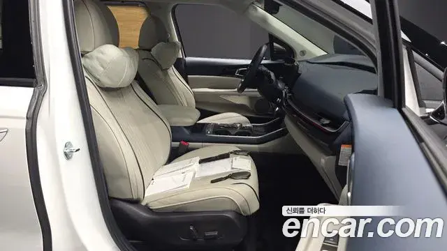 Kia Carnival 2025 — ფოტო 39/39