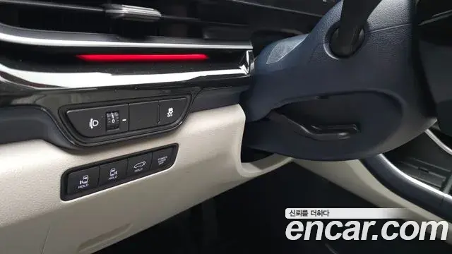 Kia Carnival 2025 — ფოტო 18/39