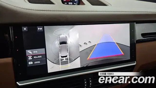 Porsche Cayenne 2019 — ფოტო 12/32