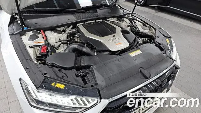 Audi A7 2020 — ფოტო 11/20