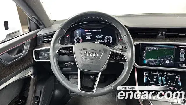 Audi A7 2020 — ფოტო 15/20