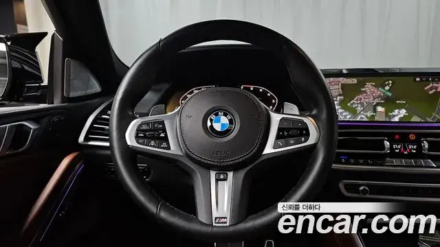 BMW X6 2021 — Фото 13/20
