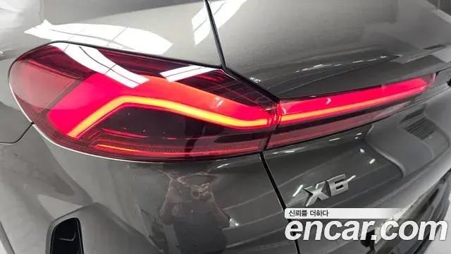 BMW X6 2021 — Photo 21/31