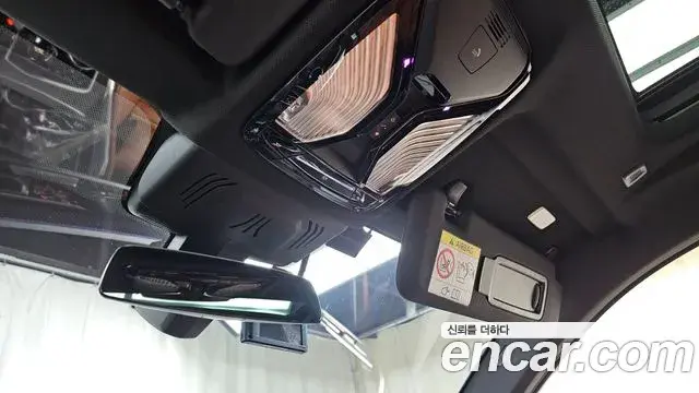 BMW X6 2021 — Photo 31/31
