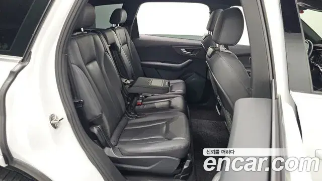 Audi Q7 2020 — Фото 11/20