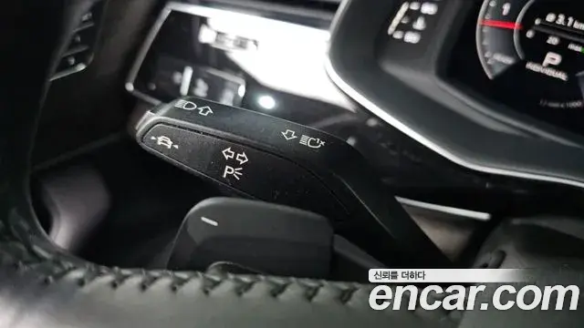 Audi Q7 2020 — ფოტო 9/34