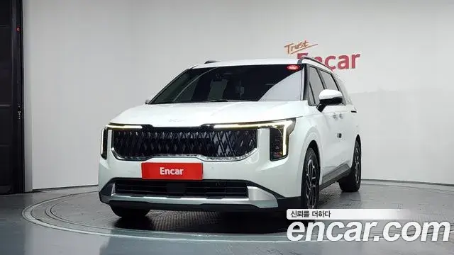 Kia Carnival 2024 — Şəkil 23/30