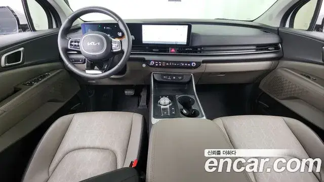 Kia Carnival 2024 — Şəkil 18/30