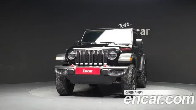 Jeep Wrangler 2020 — ფოტო 15/20