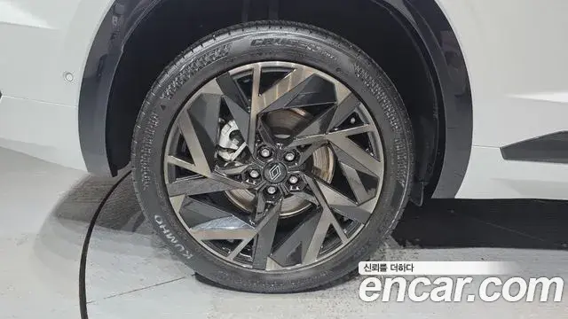Renault Samsung Grand Koleos 2025 — Photo 18/41