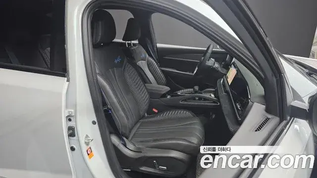 Renault Samsung Grand Koleos 2025 — Photo 22/41