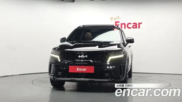 Kia Sorento 2022 — Фото 3/20