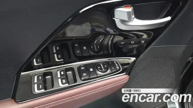 Kia Niro 2019 — ფოტო 12/30