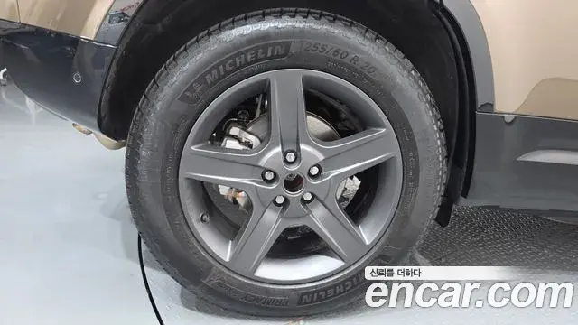 Land Rover Defender 2025 — Şəkil 30/35