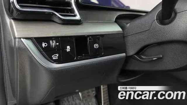 Kia Sportage 2022 — Şəkil 18/33
