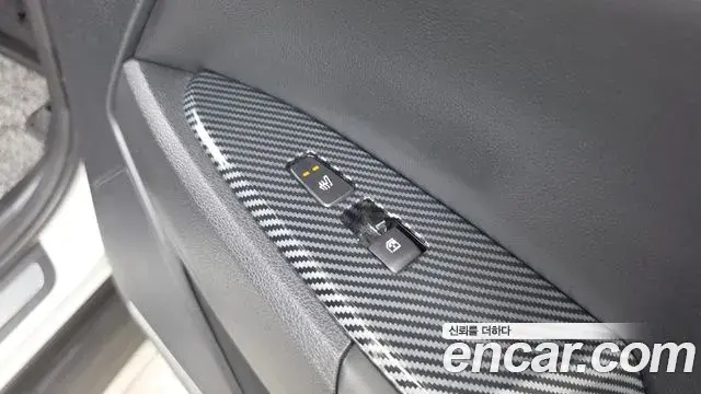 Kia Sportage 2022 — Şəkil 24/33