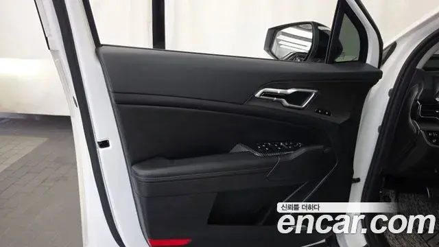 Kia Sportage 2022 — Şəkil 25/33