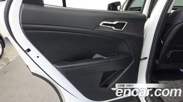 Kia Sportage 2022 — Şəkil 15/33