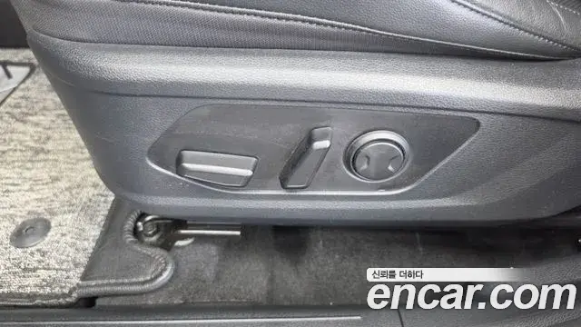 Kia Sportage 2022 — Şəkil 21/33