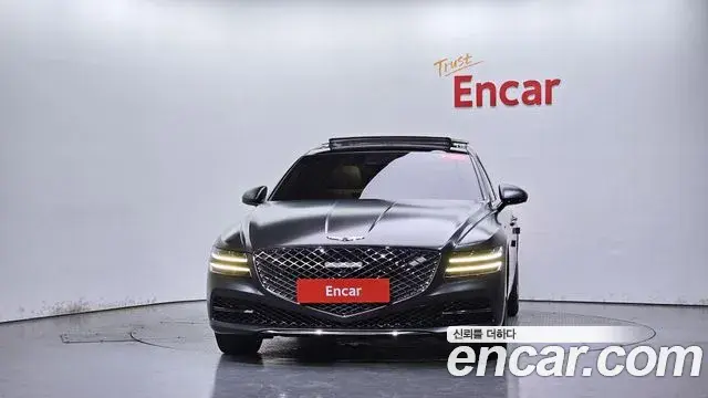 Genesis G80 2023 — Photo 16/30