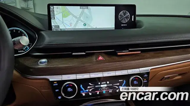 Genesis G80 2023 — Photo 7/30