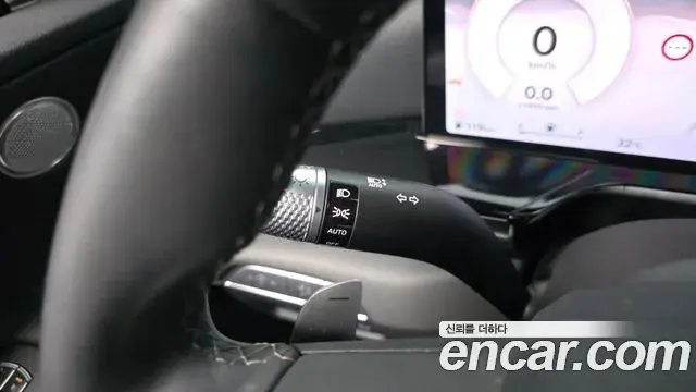 Genesis GV80 2025 — Photo 33/34