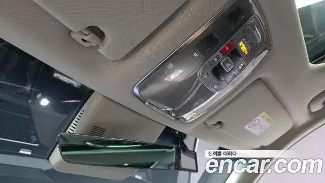 Genesis GV80 2025 — Photo 26/34