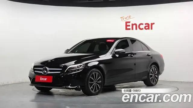 Mercedes-Benz C-Class 2019 — Şəkil 11/31