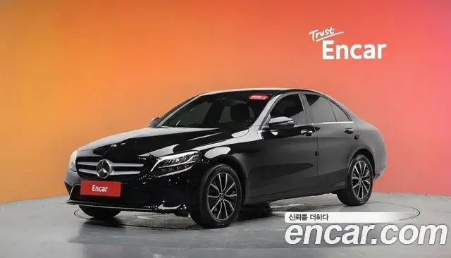 Mercedes-Benz C-Class 2019 — Şəkil 16/31