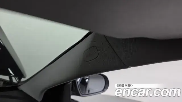 Mercedes-Benz C-Class 2019 — Şəkil 25/31