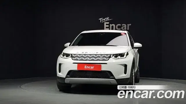Land Rover Discovery Sport 2020 — ფოტო 13/20