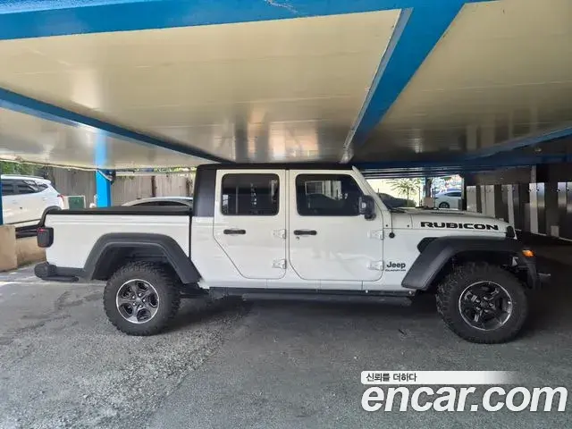 Jeep Gladiator 2022 — ფოტო 10/10