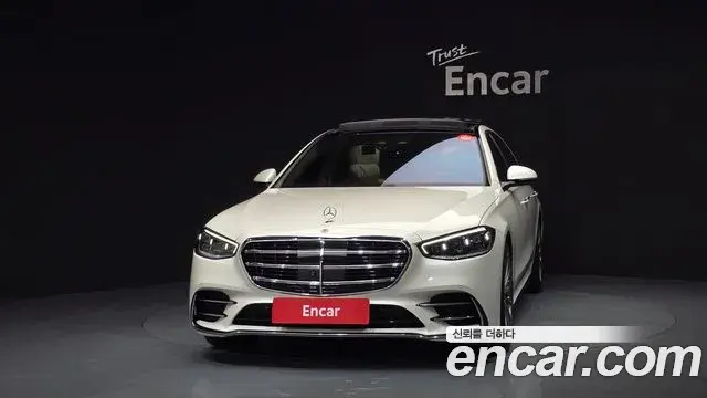 Mercedes-Benz S-Class 2021 — Photo 16/20