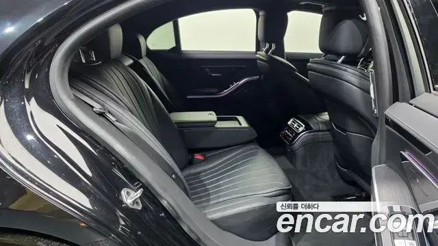 Mercedes-Benz S-Class 2022 — Фото 13/20
