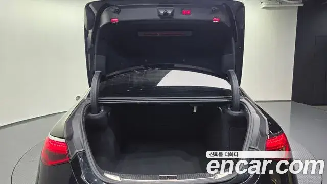 Mercedes-Benz S-Class 2022 — Şəkil 34/38