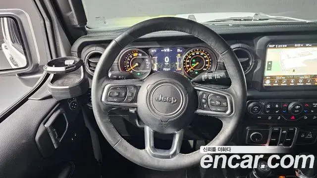 Jeep Wrangler 2019 — Photo 25/31