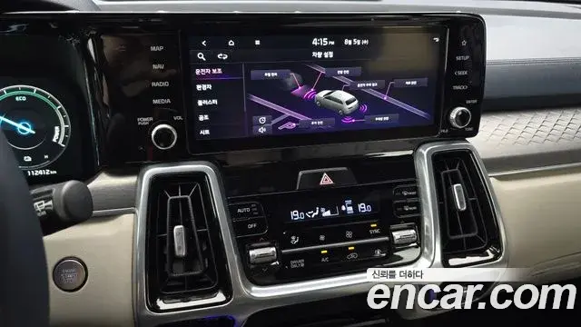 Kia Sorento 2022 — Фото 15/20