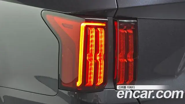 Kia Sorento 2022 — Şəkil 24/41