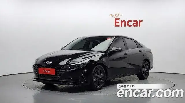 Hyundai Avante 2023 — Фото 1/20