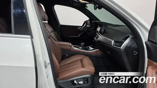 BMW X5 2021 — ფოტო 20/20