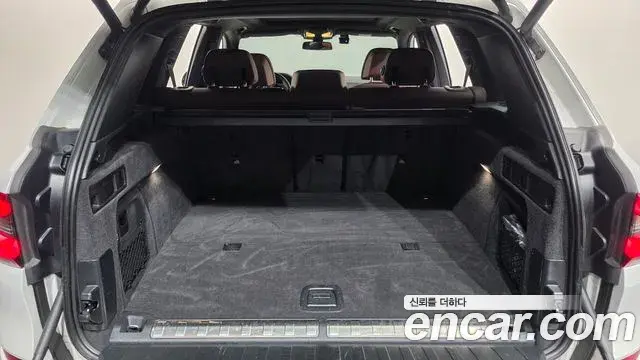 BMW X5 2021 — ფოტო 13/20
