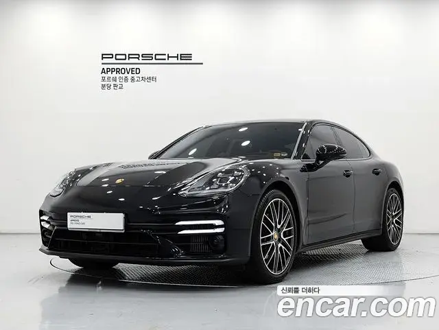 Porsche Panamera 2023 — ფოტო 1/20