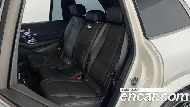 Mercedes-Benz GLS-Class 2025 — ფოტო 7/20