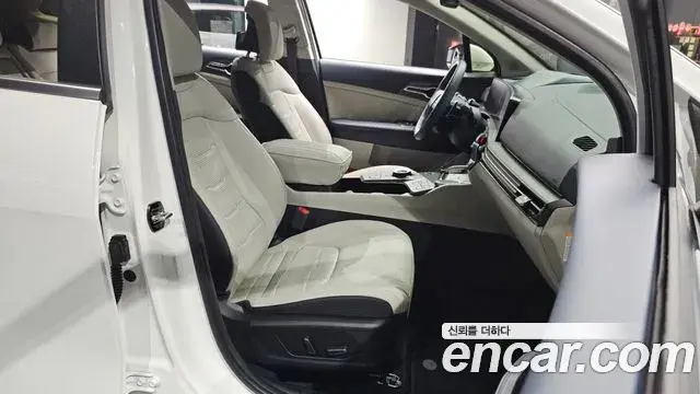 Kia Sportage 2025 — Фото 12/20